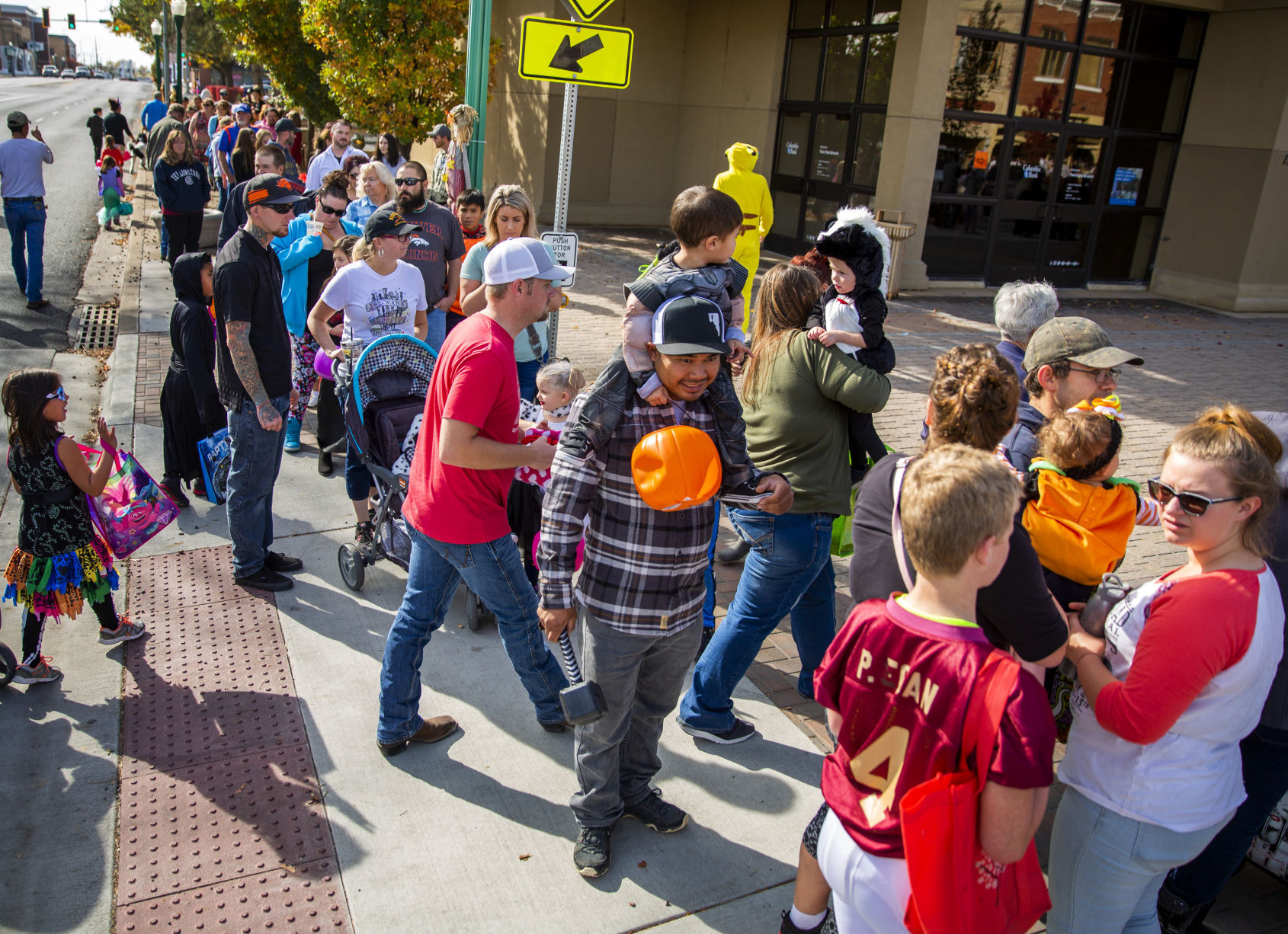 Trick or Treat Main Street